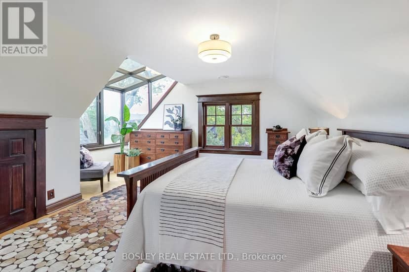 161 Westminster Avenue — photo 18 of 40