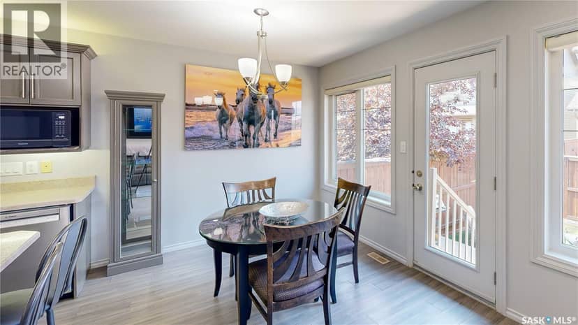 134 4100 Sandhill CRESCENT — photo 10 of 40