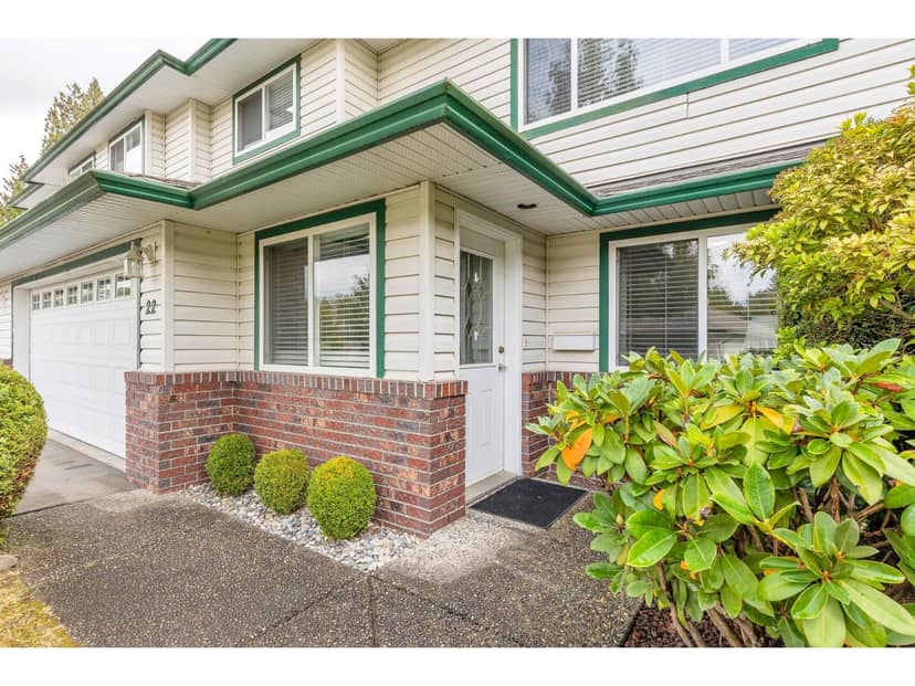 22 34250 HAZELWOOD AVENUE, Abbotsford