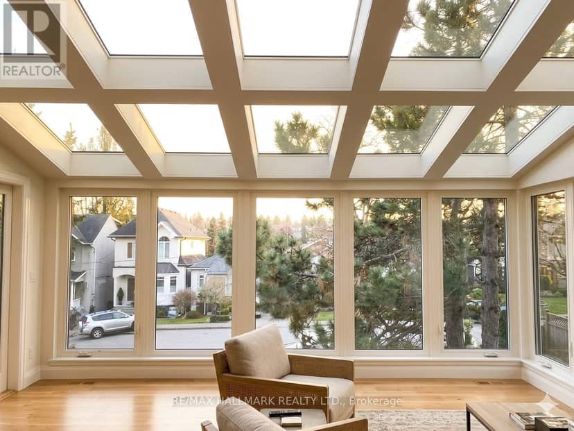222 Broadway Avenue — photo 10 of 11
