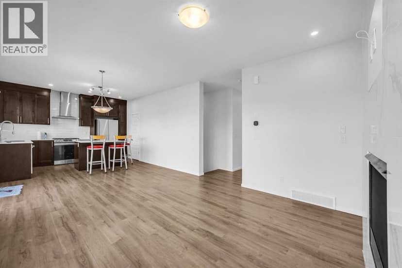 641 Southwinds Close SW, Airdrie, photo 5
