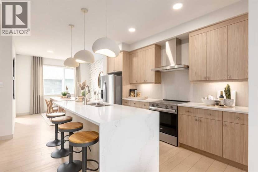 404 Creekside Drive SW, Calgary