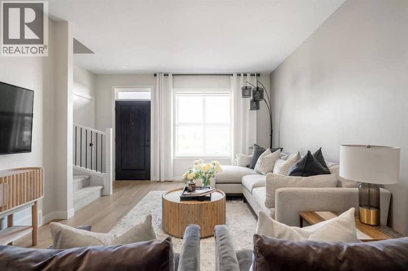 8432 Homestead Avenue NE, Calgary, photo 2