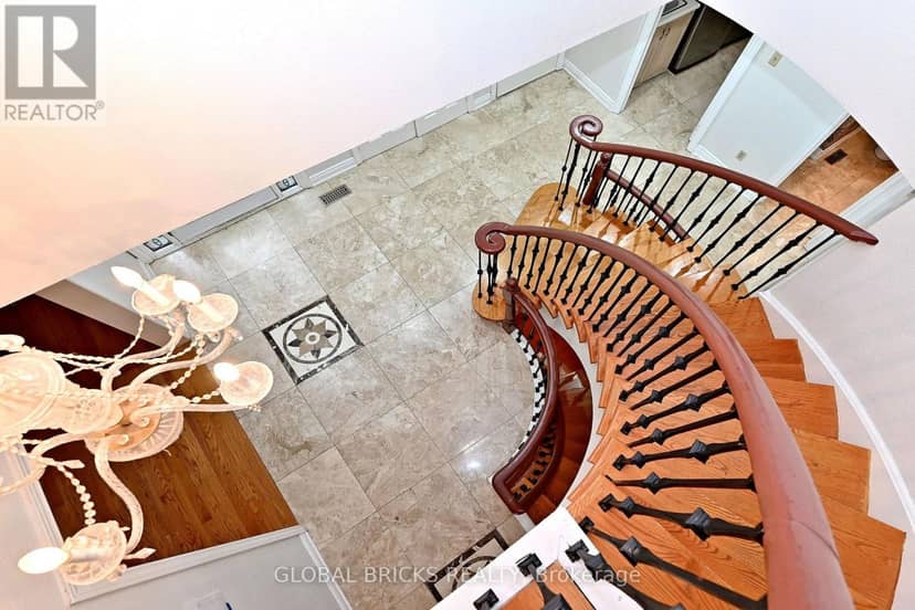 8 Elmsley Drive — photo 25 of 40