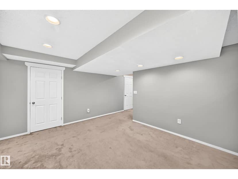 1022 80 ST SW — photo 35 of 40