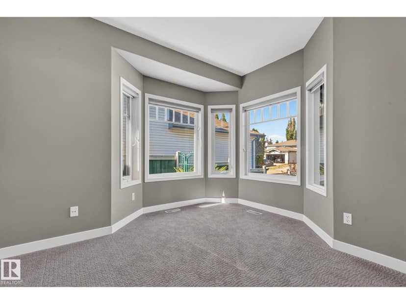 13725 131B AV NW — photo 9 of 40