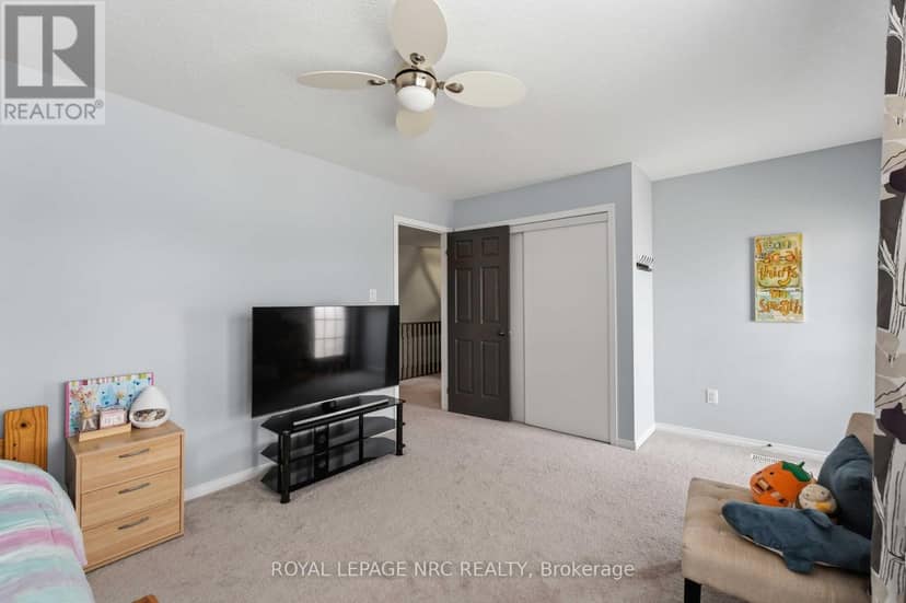 8769 Dogwood Crescent — photo 31 of 40