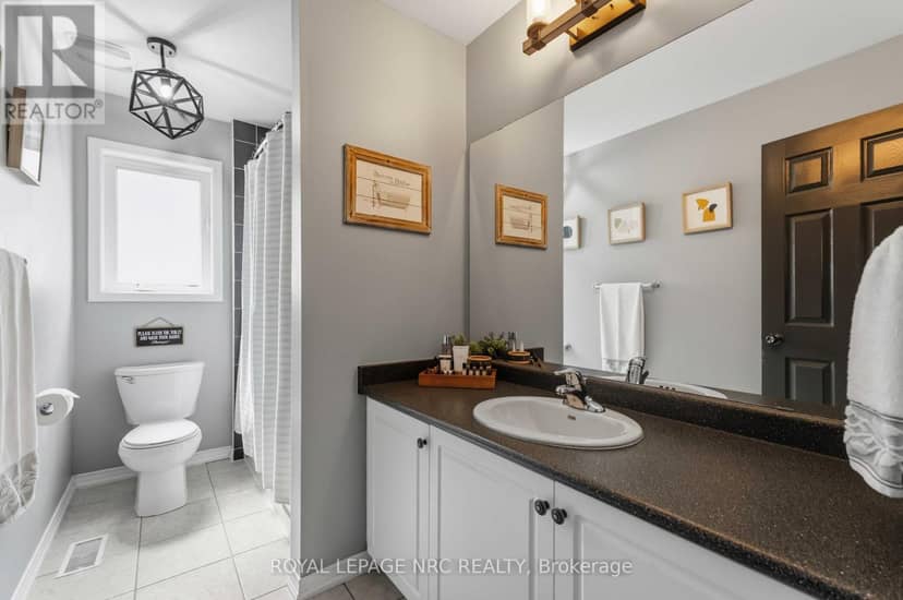 8769 Dogwood Crescent — photo 32 of 40