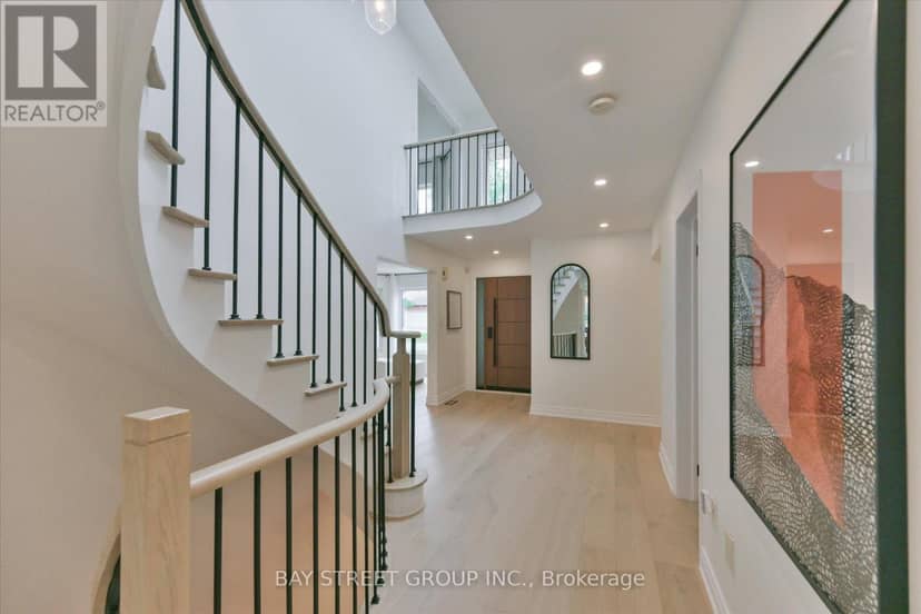 49 Cygnus Drive, Richmond Hill, photo 5