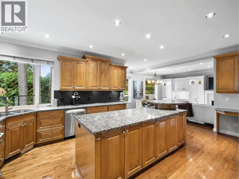 4047 WOODBURY AVENUE, North Vancouver, photo 5