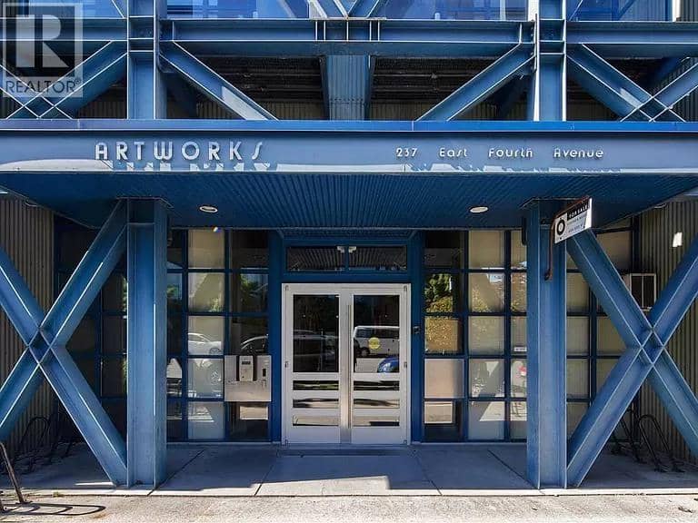 217 237 E 4TH AVENUE, Vancouver