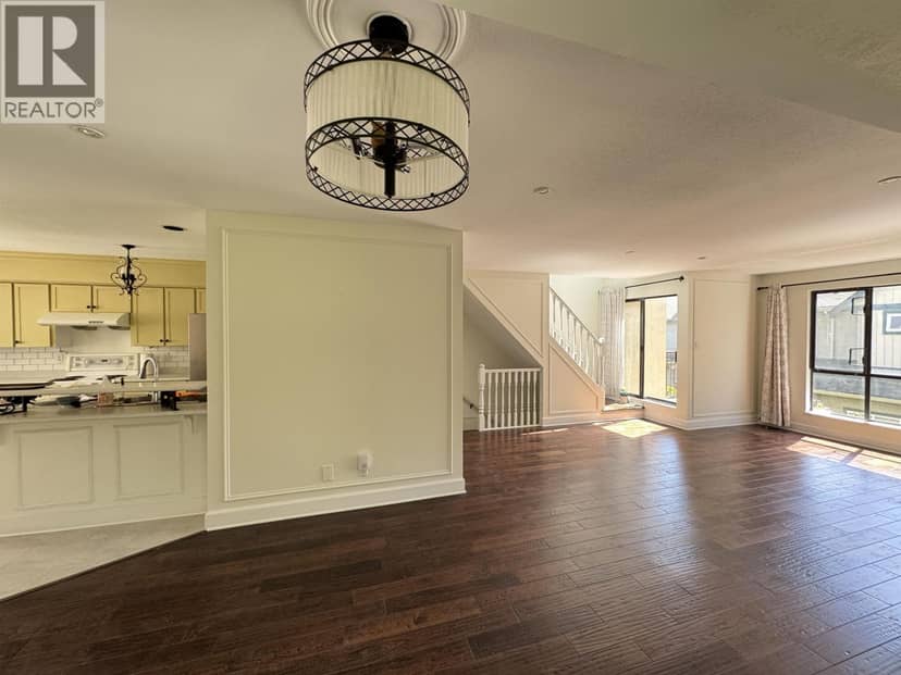 7 7311 MOFFATT, Richmond, photo 6