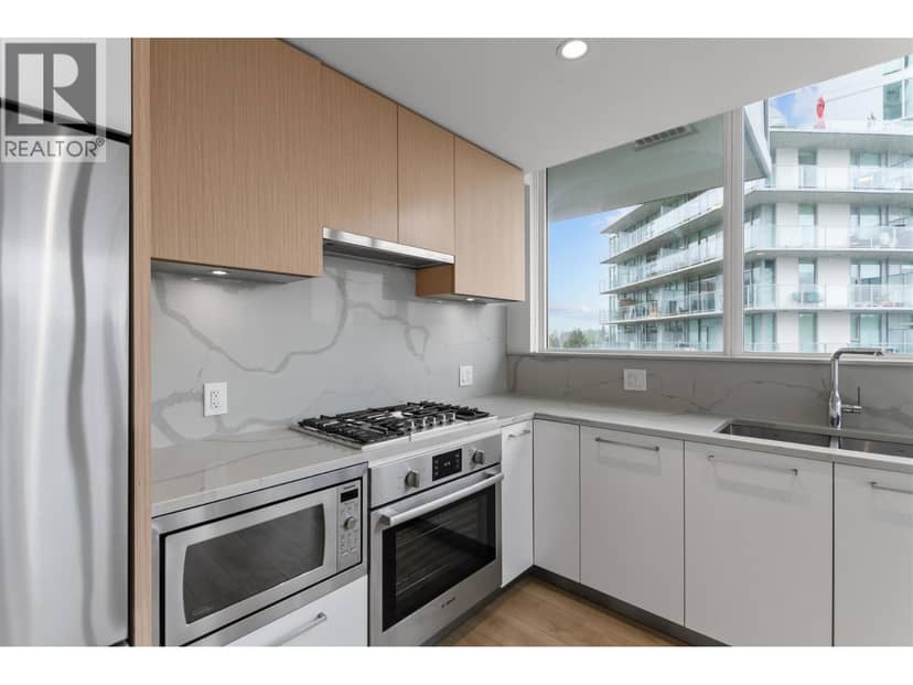 707 567 CLARKE ROAD, Coquitlam, photo 6