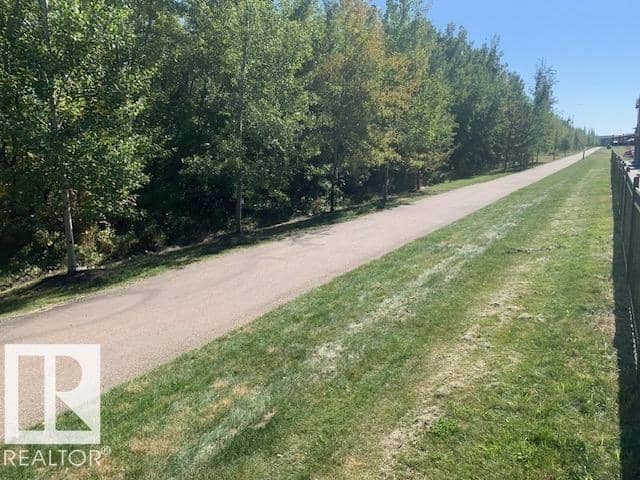 #19 1051 Graydon Hill BV SW — photo 12 of 13