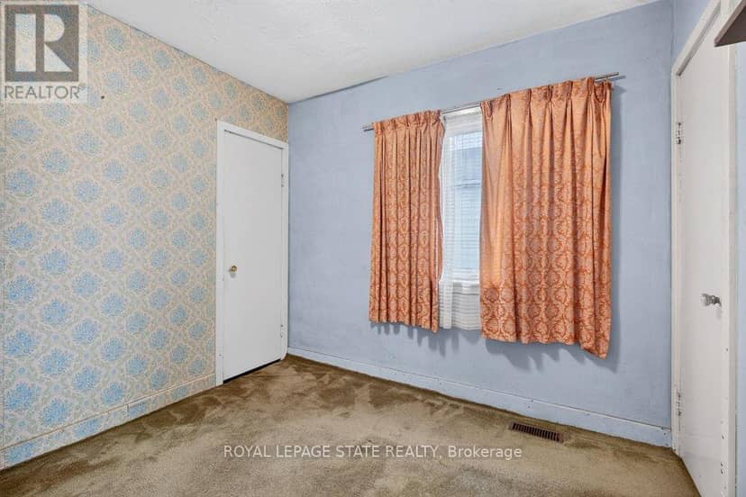 340 Barton Street — photo 10 of 26