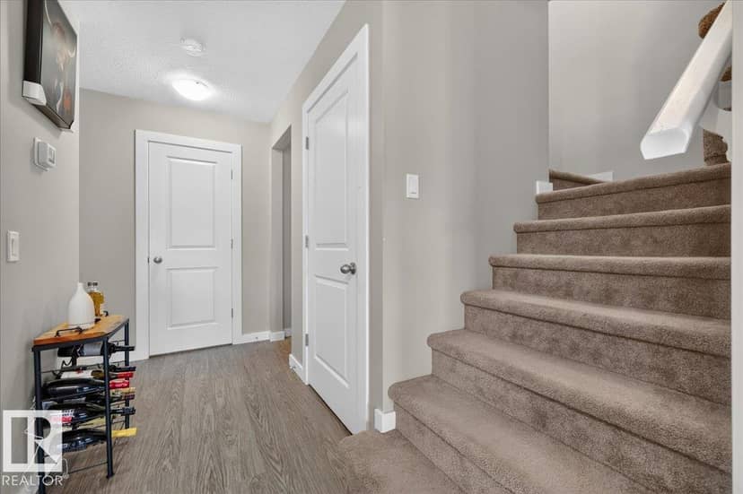 20528 128 AV NW — photo 9 of 40