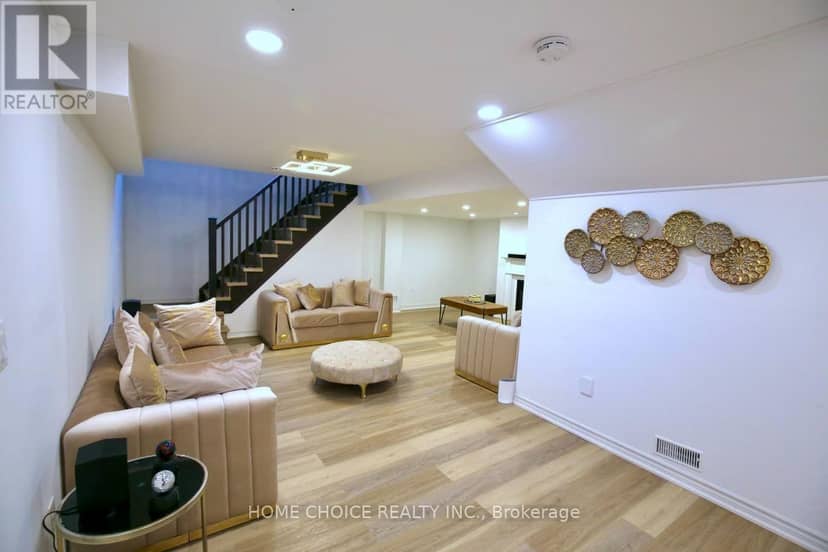 34 - 3275 Stalybridge Drive — photo 32 of 35