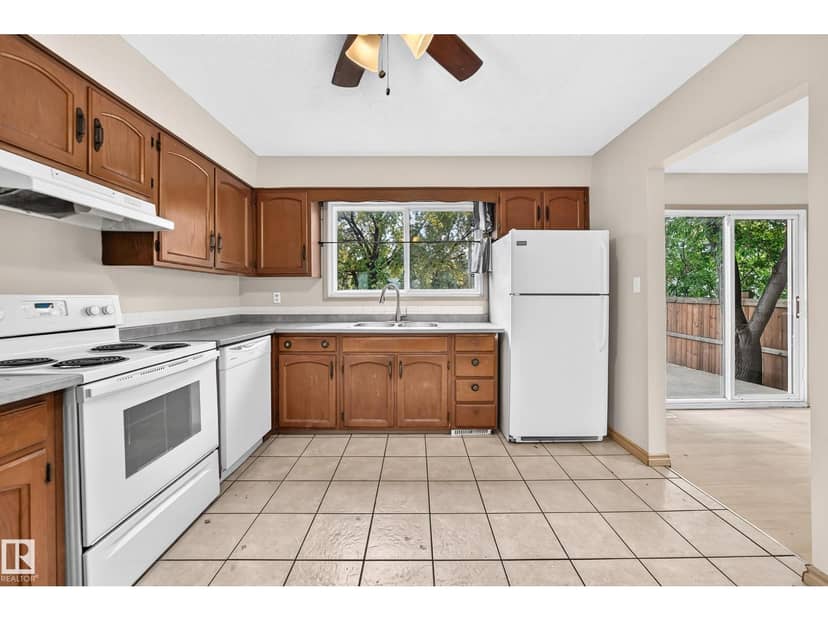 10919 69 AV NW, Edmonton, photo 7