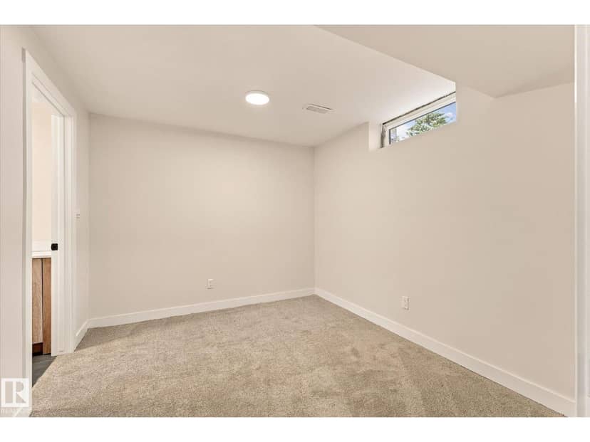 #37 1415 62 ST NW — photo 30 of 40