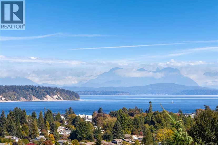 696 Pacific Heights Lane, Campbell River