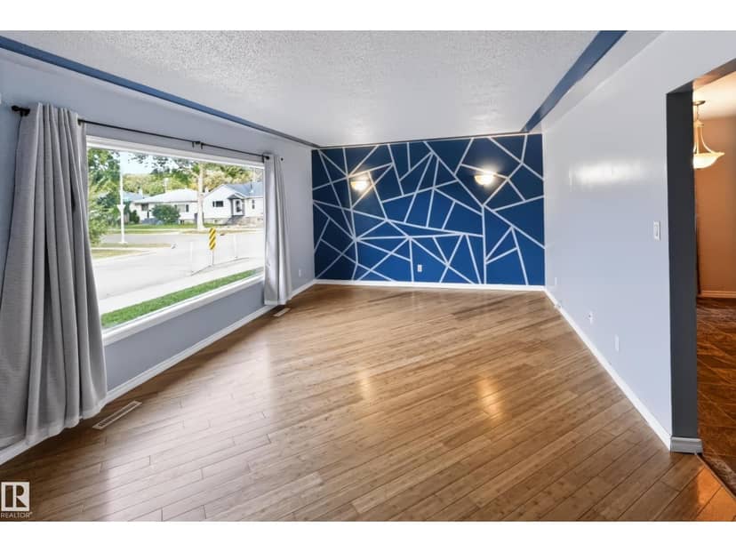 5303 119 AV NW, Edmonton, photo 5