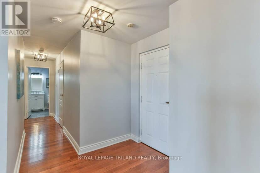1001 - 1600 Adelaide Street N, London North, photo 7