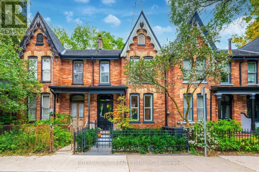 53 Spruce Street, Toronto