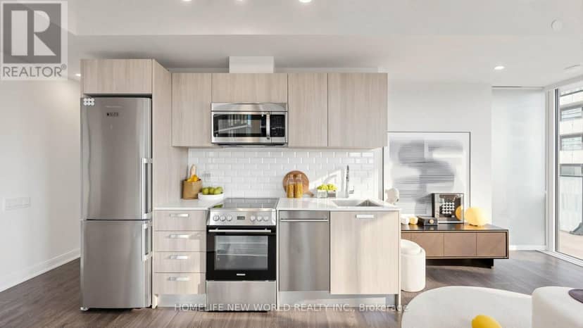 2302 - 42 Charles Street E — photo 11 of 33