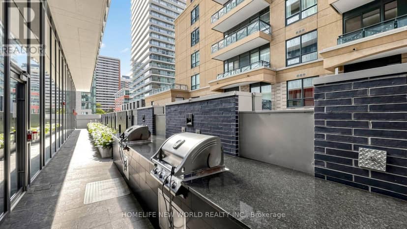 2302 - 42 Charles Street E — photo 21 of 33