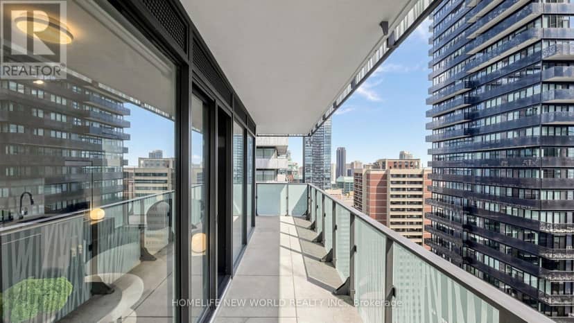 2302 - 42 Charles Street E — photo 29 of 33
