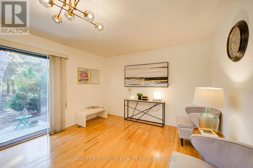 61 - 15 Brimwood Boulevard — photo 14 of 29