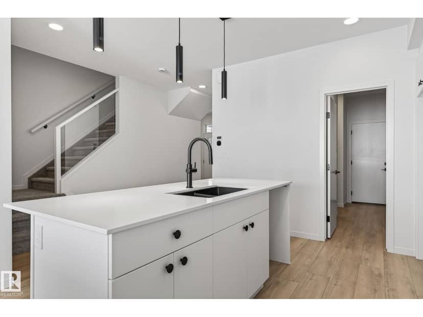 8108 230 Street NW — photo 13 of 40