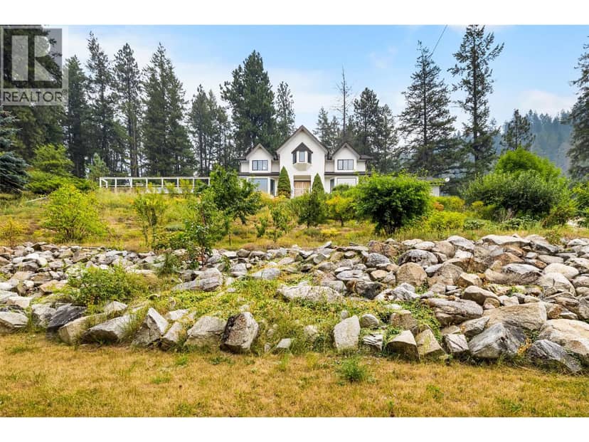 6170 3A Highway, Creston