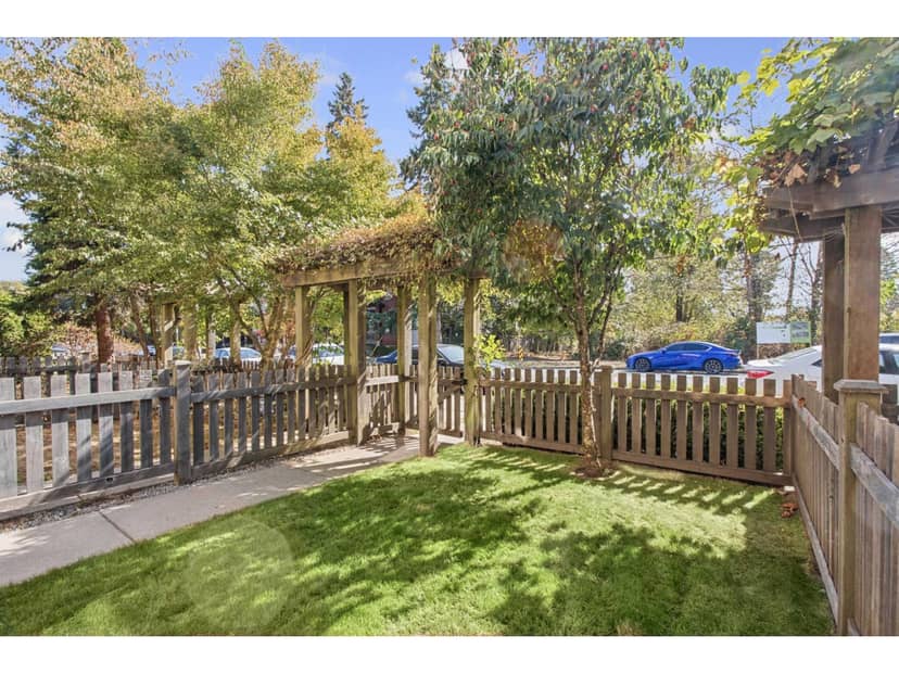 16 8418 163 STREET, Surrey, photo 2
