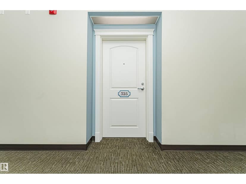 #325 9820 165 ST NW, Edmonton, photo 4