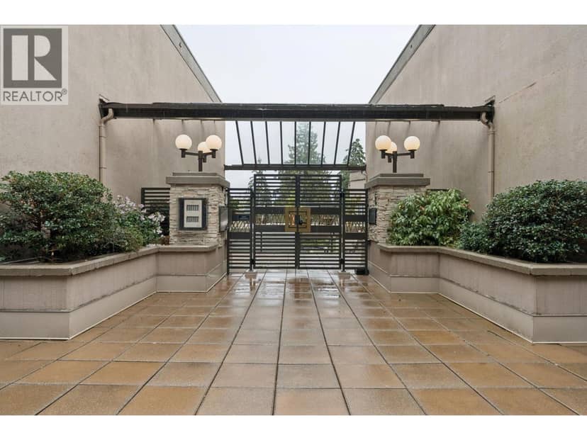 602 1500 OSTLER COURT, North Vancouver