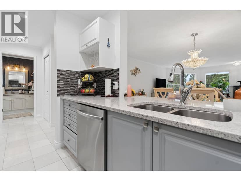 602 1500 OSTLER COURT, North Vancouver, photo 7