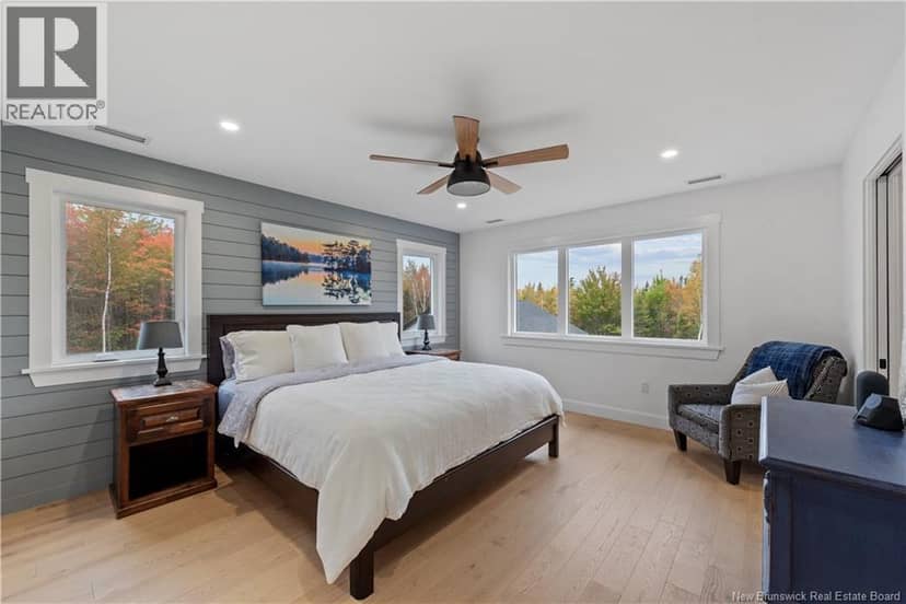 26 Maefield Street — photo 19 of 40