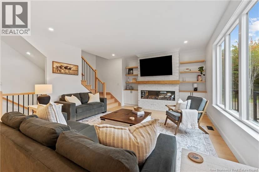 26 Maefield Street — photo 16 of 40