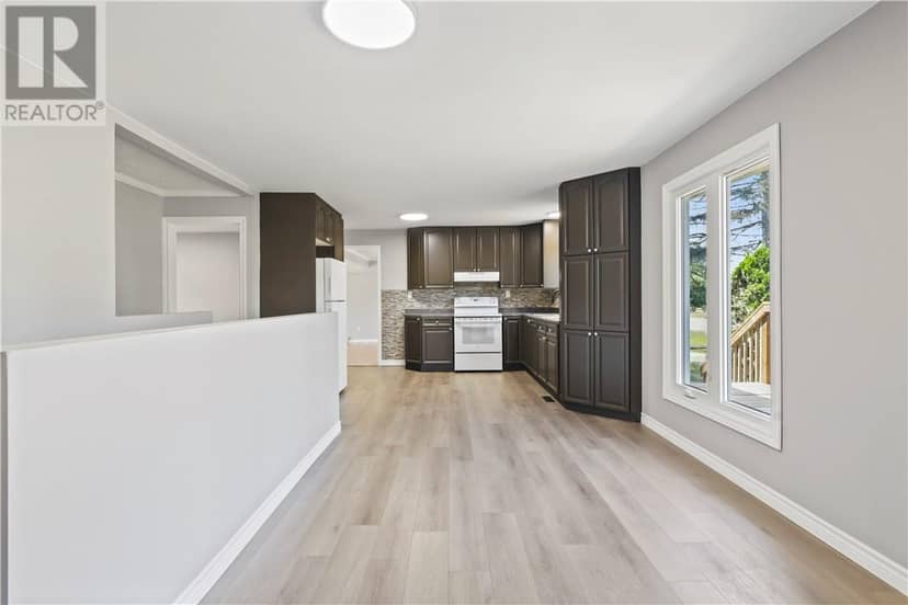 37 Baldwin — photo 18 of 40