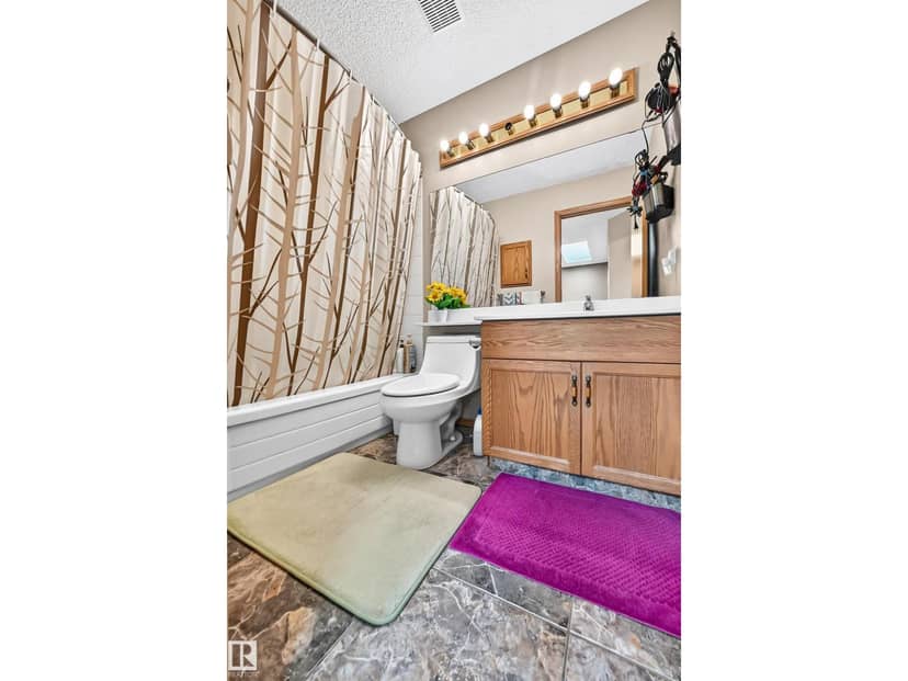 271 Ormsby Rd E NW — photo 40 of 40