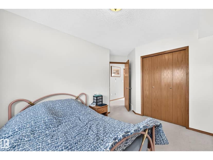 271 Ormsby Rd E NW — photo 36 of 40