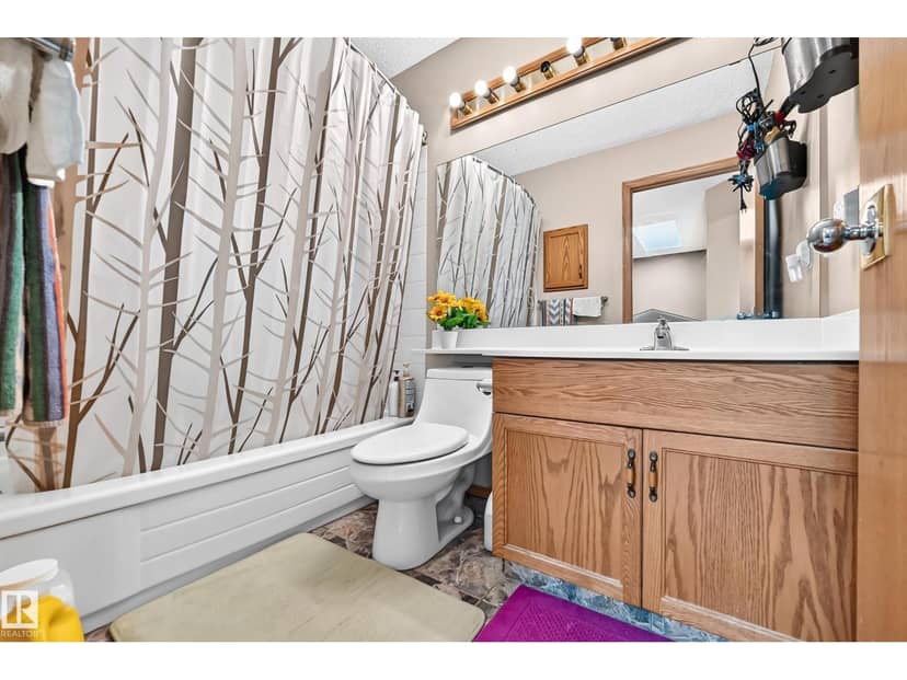 271 Ormsby Rd E NW — photo 39 of 40