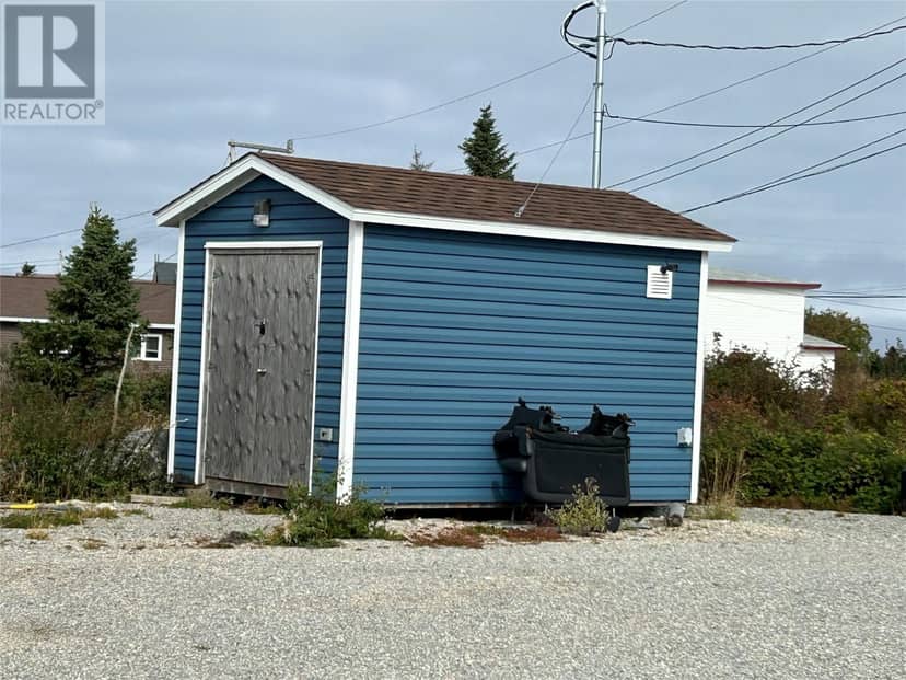 13 Junction Road — photo 21 of 25