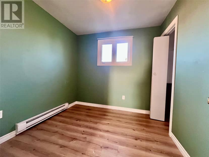 11A Camp Street — photo 17 of 19
