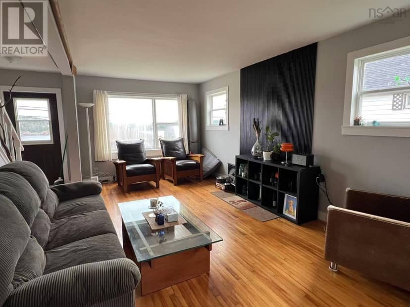 7368 Main Street — photo 13 of 21
