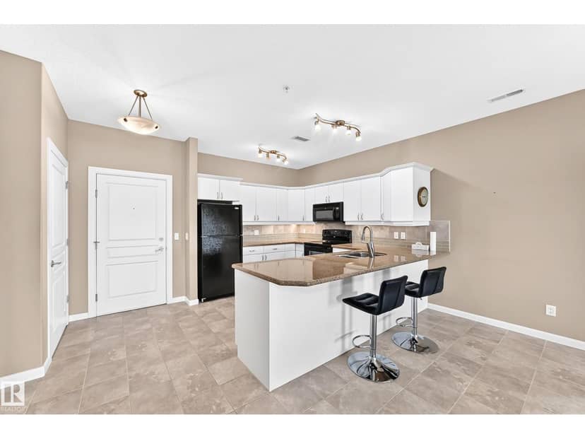 #436 160 Magrath Rd NW, Edmonton, photo 5