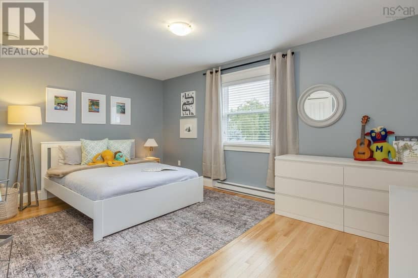 5 Edgewater Close — photo 28 of 40