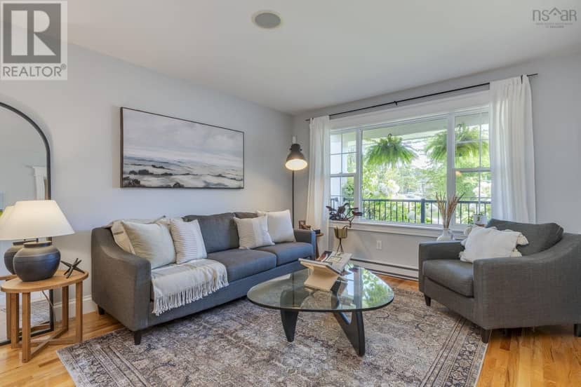 5 Edgewater Close — photo 8 of 40