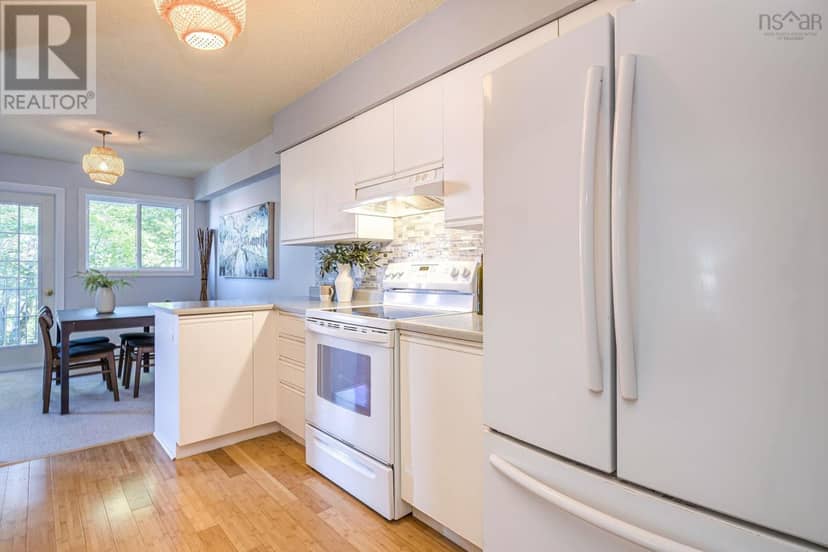 319 15 Knightsridge Drive — photo 17 of 31